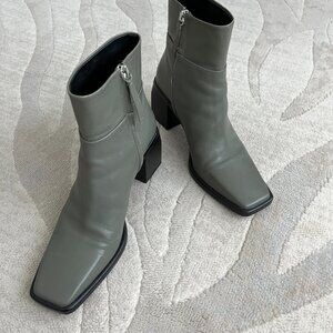 ZARA Women’s Stylish Gray Ankle Boots